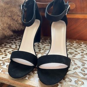 block heel ankle strap sandal